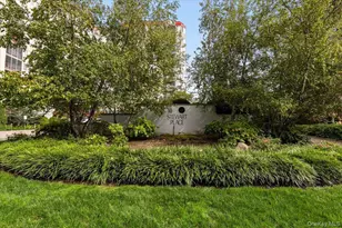 10 Stewart Pl, White Plains, NY 10603 - Photo 2