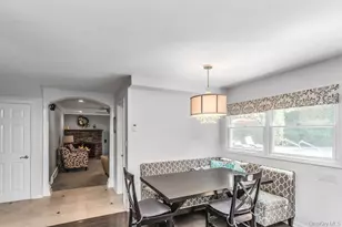 3 Windsor Pl, Melville, NY 11747 - Photo 10