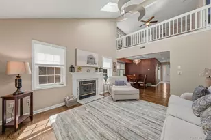 2 N Cambridge Ct, Fishkill, NY 12524 - Photo 12