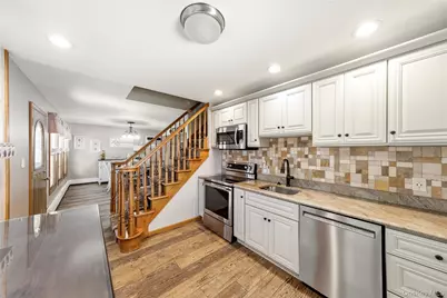19 Tower Lane, Levittown, NY 11756 - Photo 10