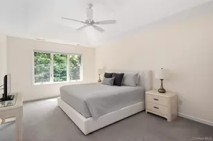 142 Woodbrook Rd, White Plains, NY 10605 - Photo 14