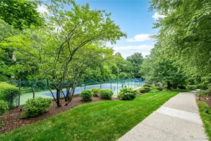 142 Woodbrook Rd, White Plains, NY 10605 - Photo 24