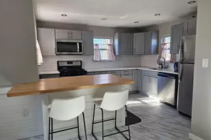 146 Kingston Blvd, Island Park, NY 11558 - Photo 2