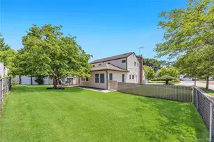 35 Jerold St, Plainview, NY 11803 - Photo 44