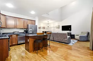 260 Medea Way, Central Islip, NY 11722 - Photo 8