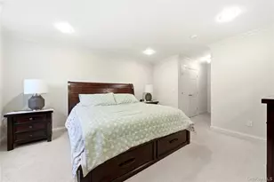 260 Medea Way, Central Islip, NY 11722 - Photo 18