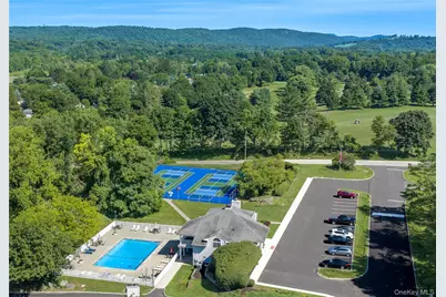 16 Evergreen Way, Pawling, NY 12564 - Photo 2
