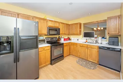 16 Evergreen Way, Pawling, NY 12564 - Photo 14