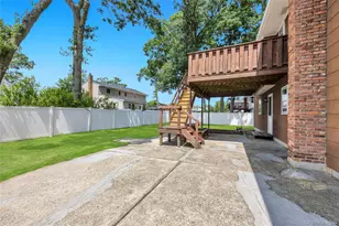 612 Vine St, Babylon, NY 11702 - Photo 34