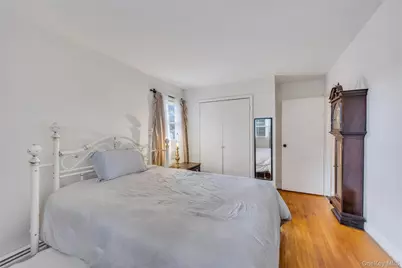 612 Vine Street, Babylon, NY 11702 - Photo 22