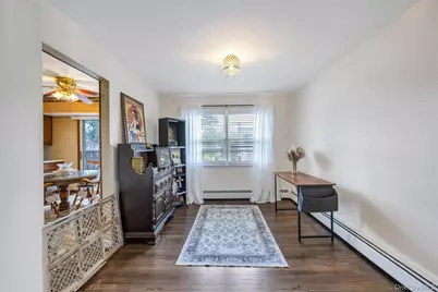 612 Vine Street, Babylon, NY 11702 - Photo 12