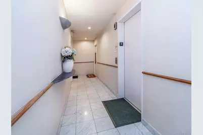 139-87 35th Avenue #4B, Flushing, NY 11354 - Photo 4