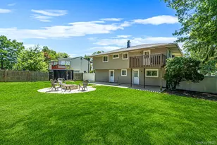92 Rhode Island Ave, Bay Shore, NY 11706 - Photo 32