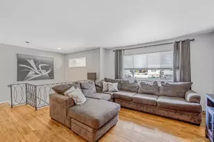 92 Rhode Island Ave, Bay Shore, NY 11706 - Photo 4