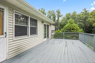 5 Newport Ct, Suffern, NY 10901 - Photo 26
