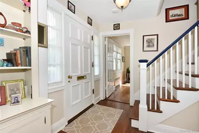 308 38th Road, Douglaston, NY 11363 - Photo 4
