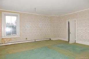 853 Salt Point Turnpike, Poughkeepsie, NY 12601 - Photo 12