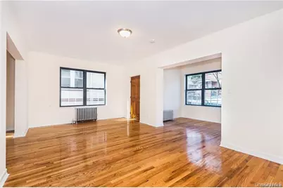 204 W 260th Street, Bronx, NY 10471 - Photo 2