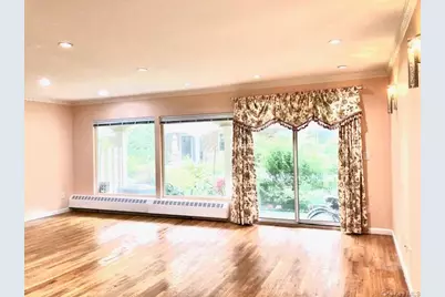 12-31 Robin Lane #Triplex, 1st Floor, Bayside, NY 11360 - Photo 6