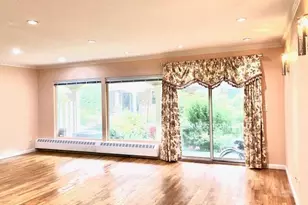 12-31 Robin Ln, Bayside, NY 11360 - Photo 6