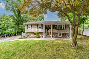 41 Oak St, Smithtown, NY 11787 - Photo 28