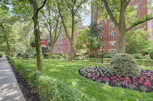 77-14 113th St, Forest Hills, NY 11375 - Photo 42