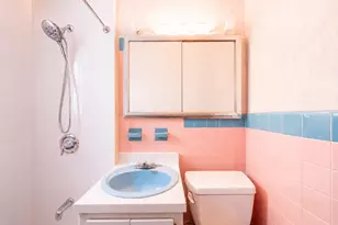 76-53 172nd St, Fresh Meadows, NY 11366 - Photo 14