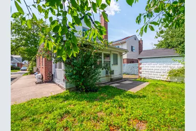 76-53 172nd Street, Fresh Meadows, NY 11366 - Photo 38