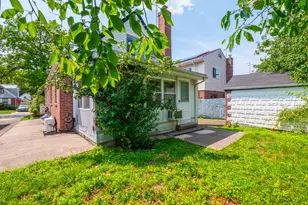 76-53 172nd St, Fresh Meadows, NY 11366 - Photo 38
