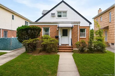 76-53 172nd Street, Fresh Meadows, NY 11366 - Photo 1