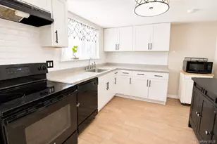 70 Winona Ave, Newburgh, NY 12550 - Photo 2