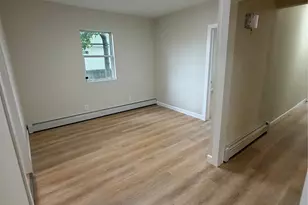 14 Perkal St, Bay Shore, NY 11706 - Photo 10