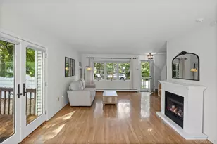 28 Roanoke Rd, Sound Beach, NY 11789 - Photo 16
