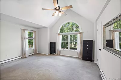 28 Roanoke Road, Sound Beach, NY 11789 - Photo 26