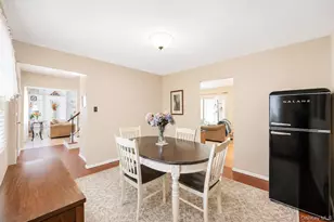 4 Beaverdale Ln, Stony Brook, NY 11790 - Photo 16