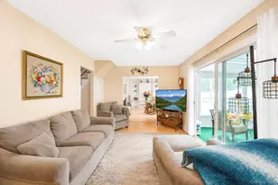 4 Beaverdale Ln, Stony Brook, NY 11790 - Photo 10