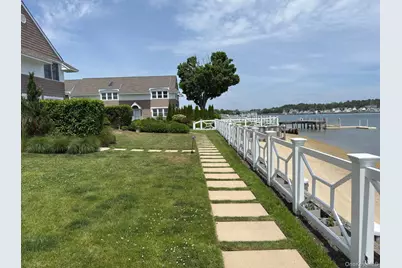 62 Canoe Place Road #623/624, Hampton Bays, NY 11946 - Photo 8