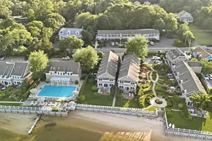62 Canoe Place Rd, Hampton Bays, NY 11946 - Photo 30