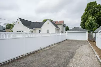 23 Rosebud Avenue, Merrick, NY 11566 - Photo 16
