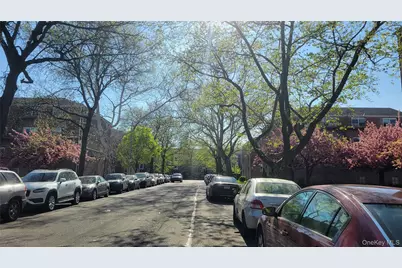 65-30 Grand Central Parkway #1, Forest Hills, NY 11375 - Photo 26