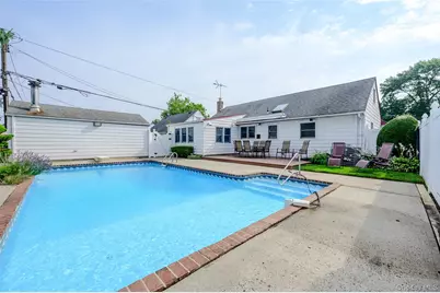 750 Durham Road, East Meadow, NY 11554 - Photo 22