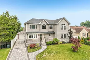 1063 Barrie Ave, Wantagh, NY 11793 - Photo 32