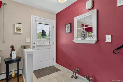 34 Buckingham Court, Pomona, NY 10970 - Photo 2