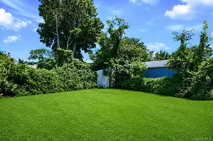 218 Venetian Blvd, Lindenhurst, NY 11757 - Photo 34