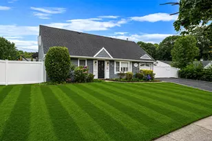 70 Clymer St, Port Jefferson Station, NY 11776 - Photo 2