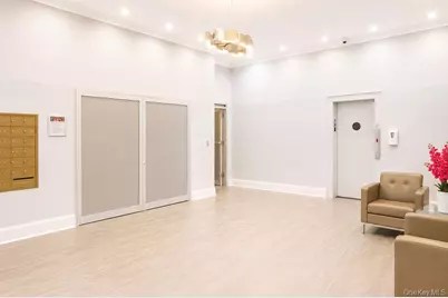 270 North Broadway #4A, Yonkers, NY 10701 - Photo 6