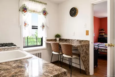 270 North Broadway #4A, Yonkers, NY 10701 - Photo 16