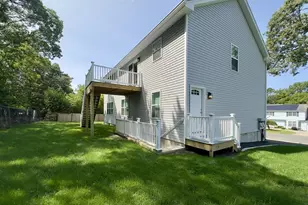 25 Walnut St, Coram, NY 11727 - Photo 20