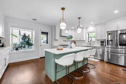 15 Parkwold Drive W, Valley Stream, NY 11580 - Photo 6