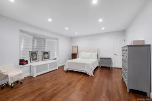 15 Parkwold Dr W, Valley Stream, NY 11580 - Photo 10